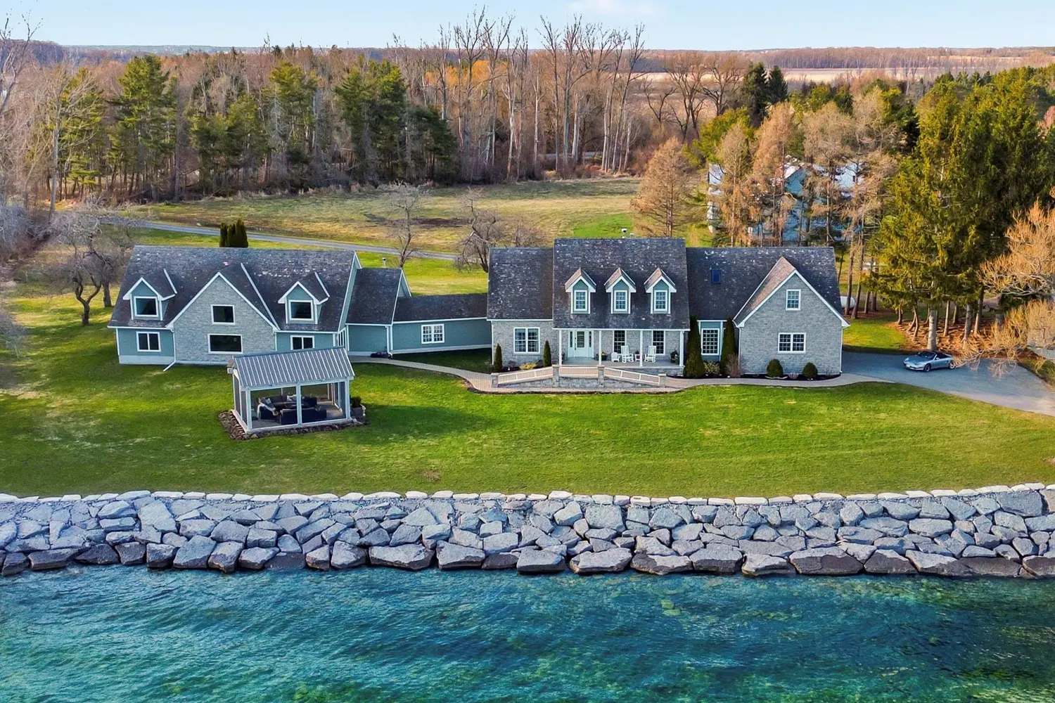 4698 County Road 8