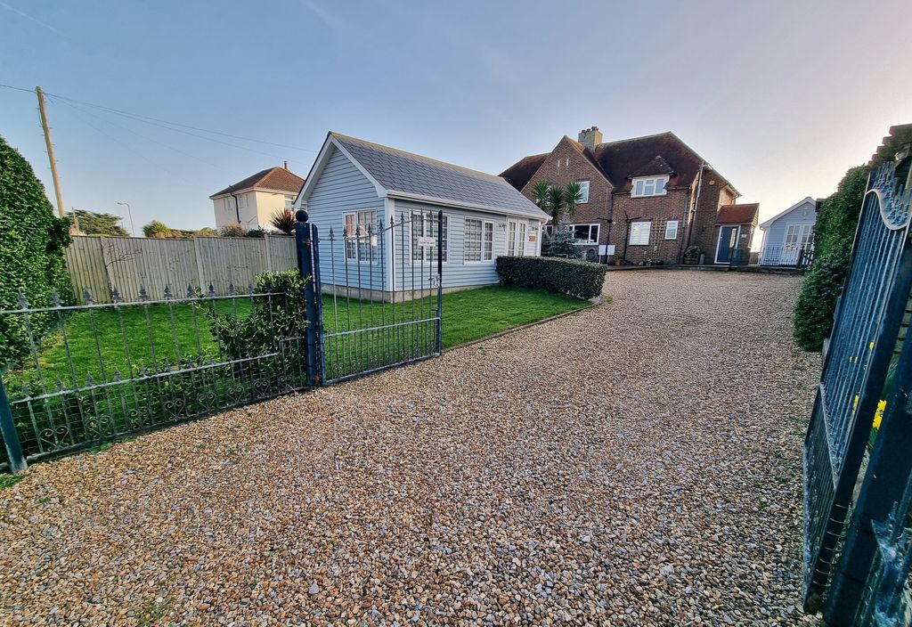 Additional image 15 of 2 bed semi-detached house for saleSouthwood Road, Hayling Island PO11