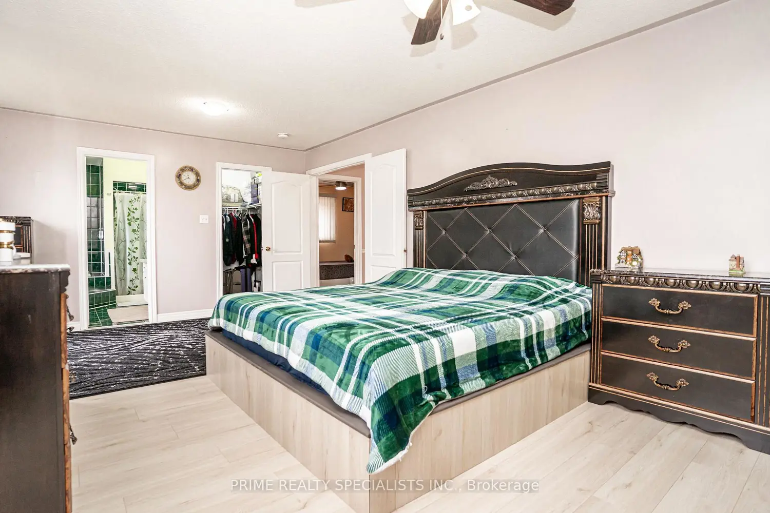 52 Deerglen Drive photo 5