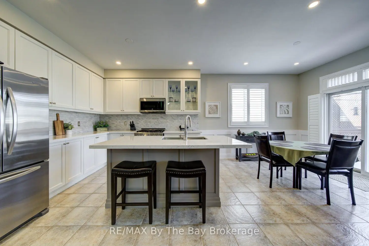 69 White Sands Way photo 2