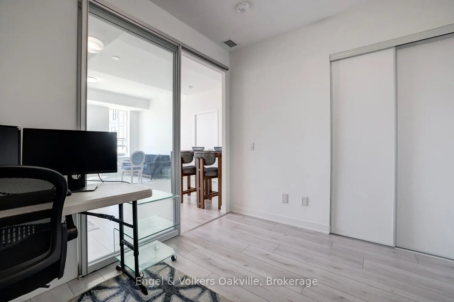 Additional image 12 of 405 Dundas Street 307