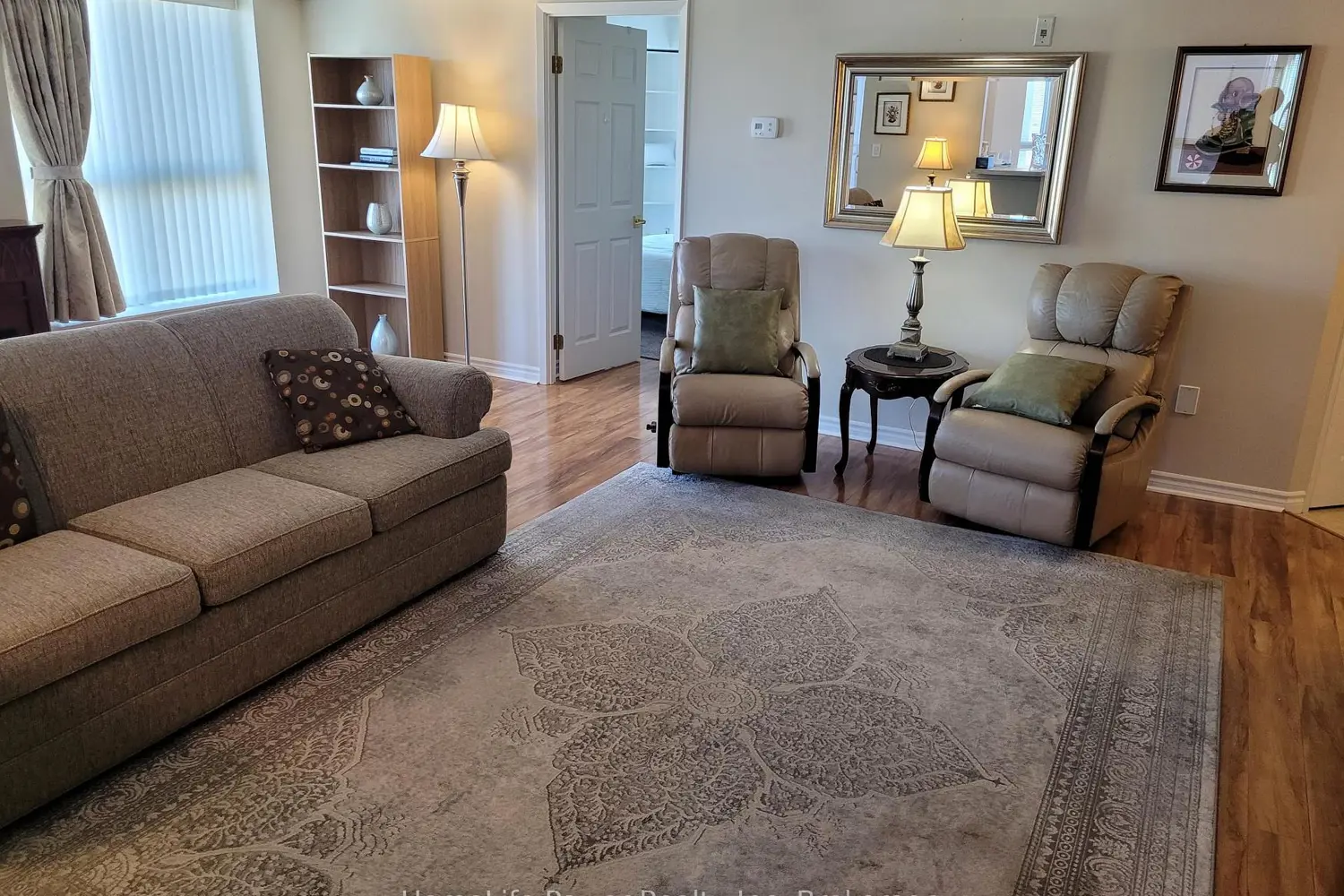20 St George Street 409 photo 2