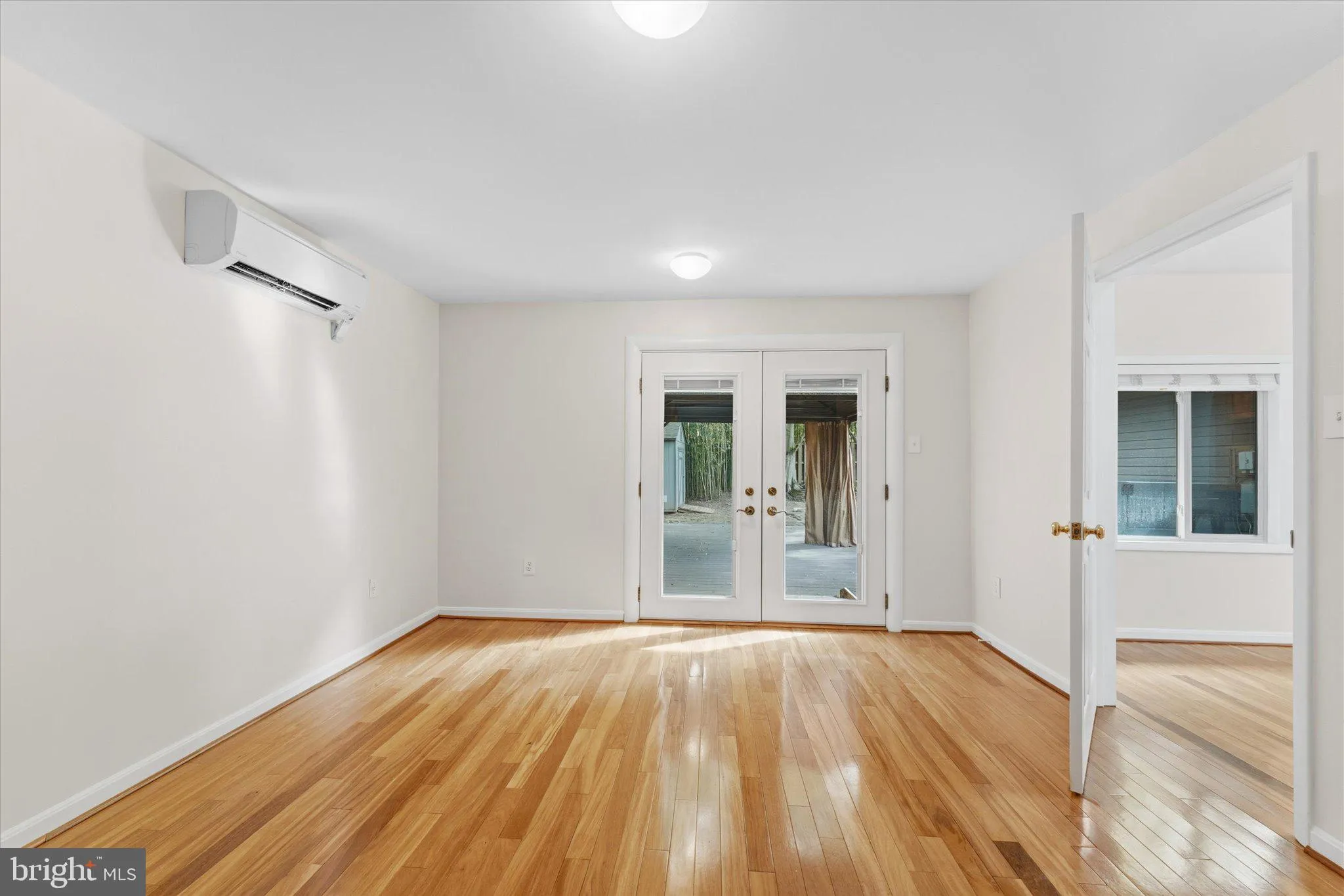 Additional image 45 of 125 Victoria Place, Sterling, VA 20164