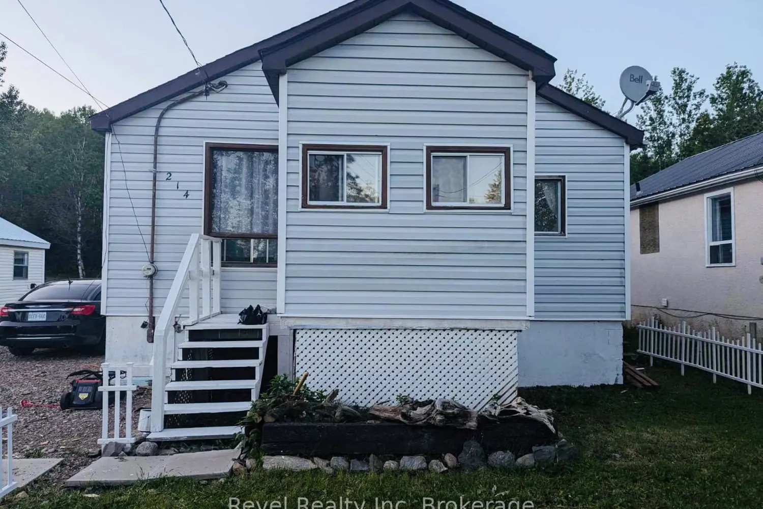 214 Fotheringham Avenue