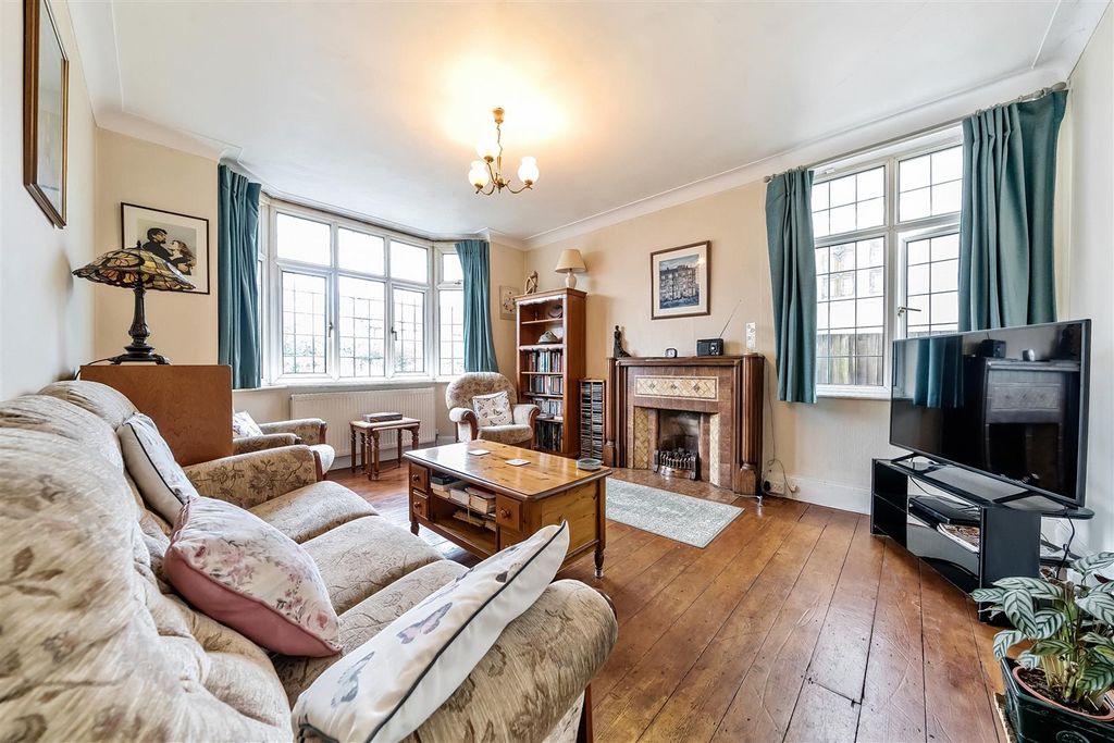 Additional image 2 of 4 bed detached house for saleChurch Road, Hayes UB3