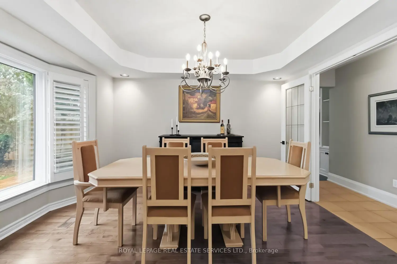 2208 Brays Lane photo 3
