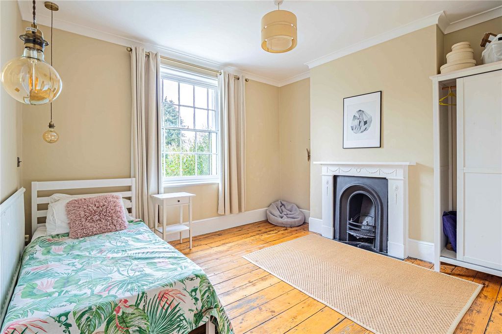 Additional image 19 of 4 bed semi-detached house for saleRoughdown Villas Road, Felden, Hemel Hempstead, Hertfordshire HP3