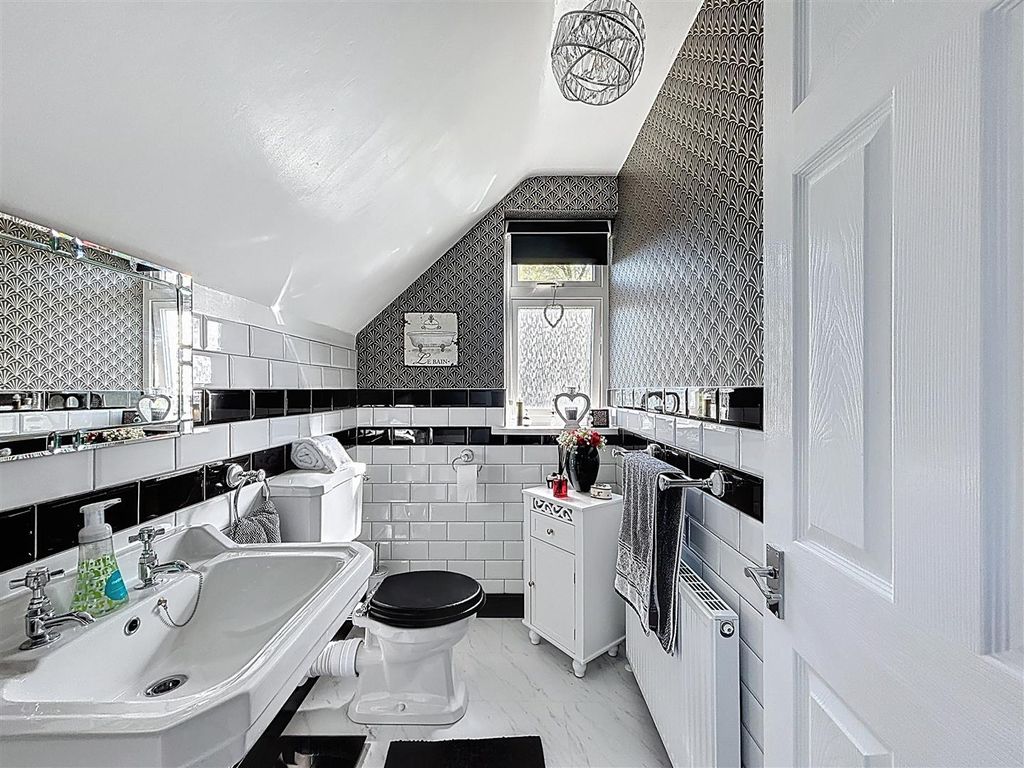 Additional image 27 of 4 bed detached bungalow for saleStrawberry Gardens, Hornsea HU18