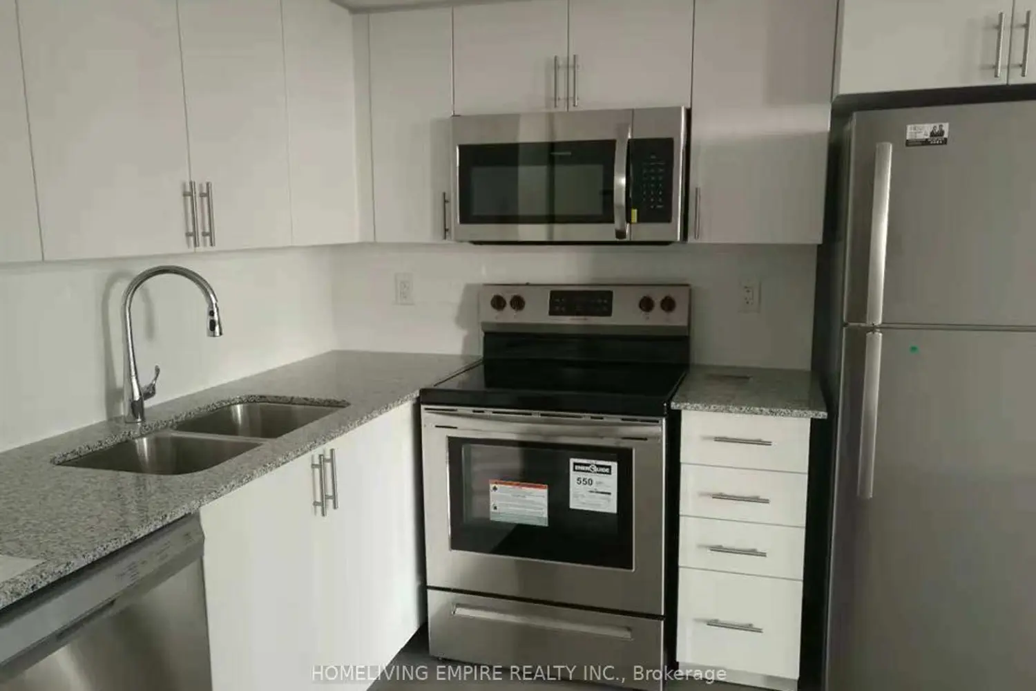 3091 Dufferin Street 1311 photo 4