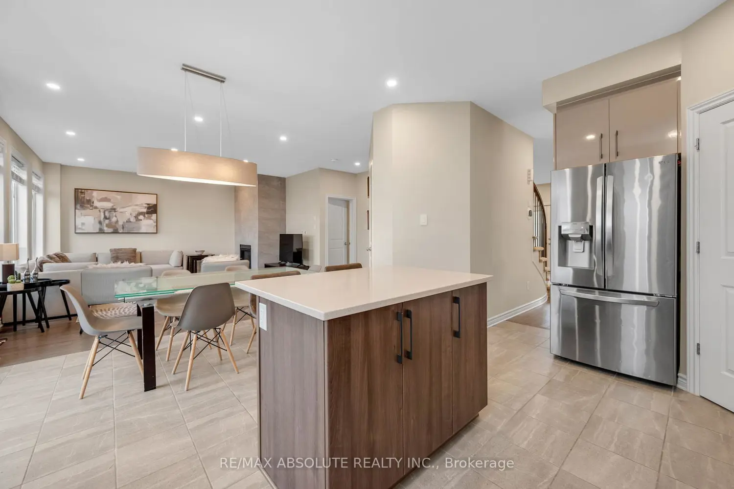 706 Parade Drive photo 5