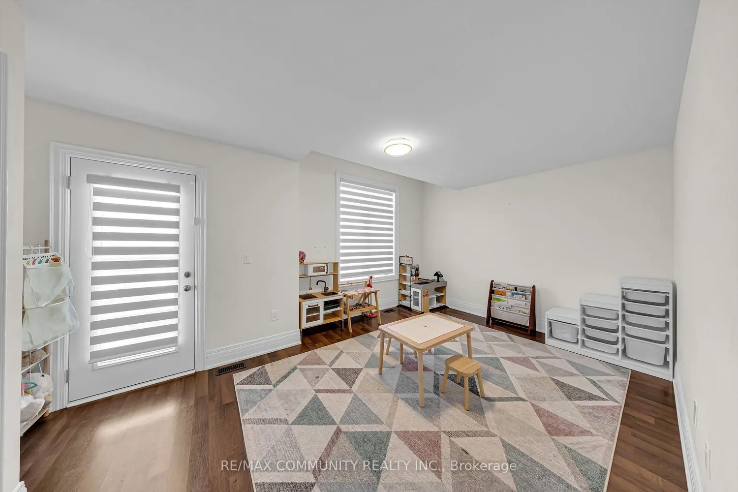 Additional image 20 of 2489 Florentine Place