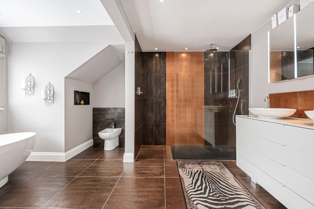 Additional image 17 of 5 bed detached house for saleSt. Andrews Road, Henley-On-Thames RG9