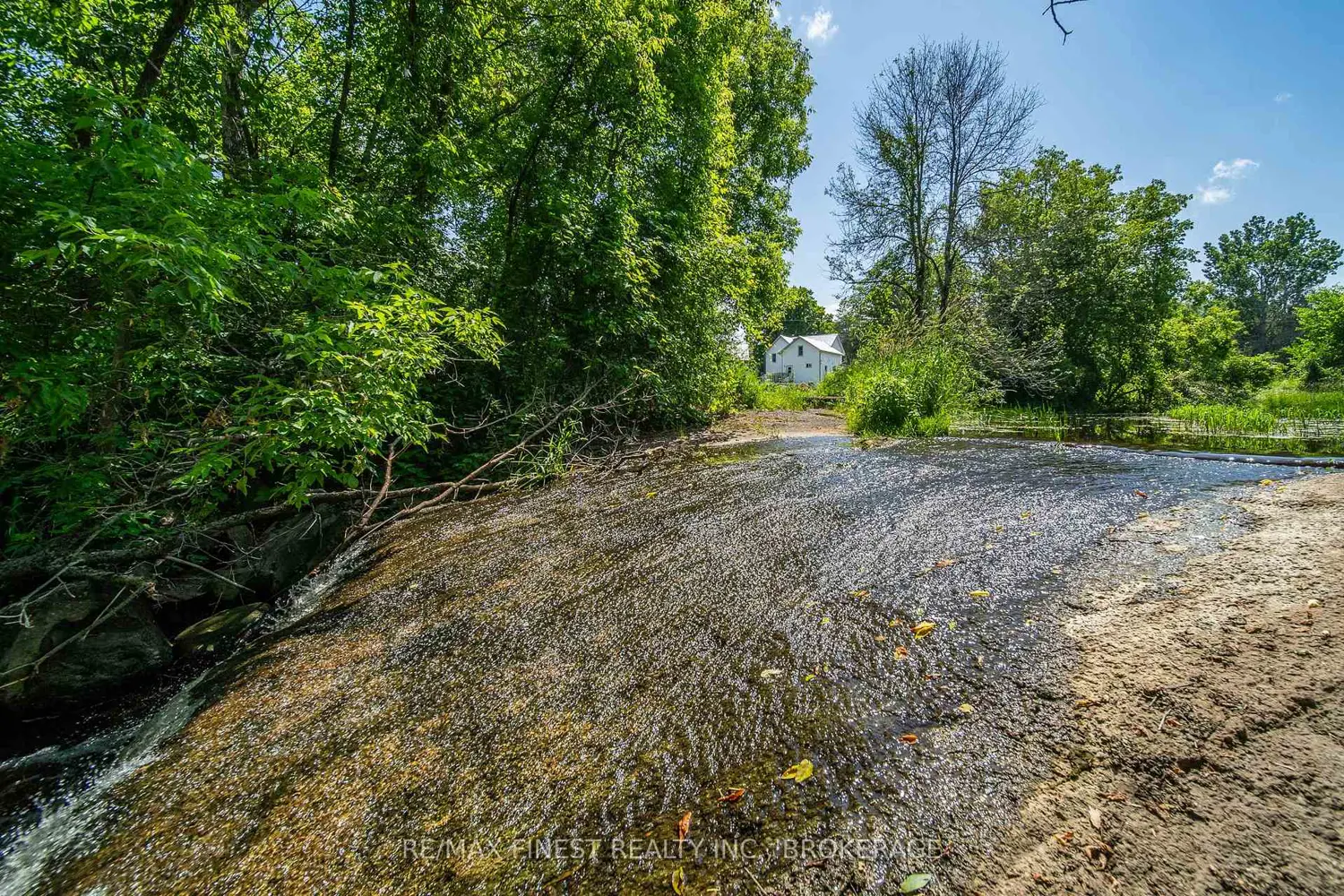 Additional image 16 of 1524 Lake Road