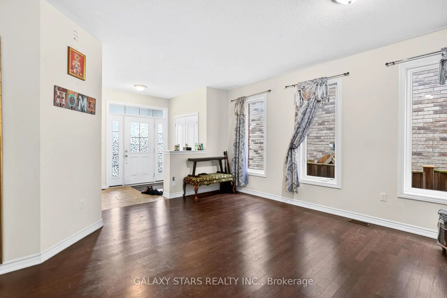 1844 Western Avenue photo 4