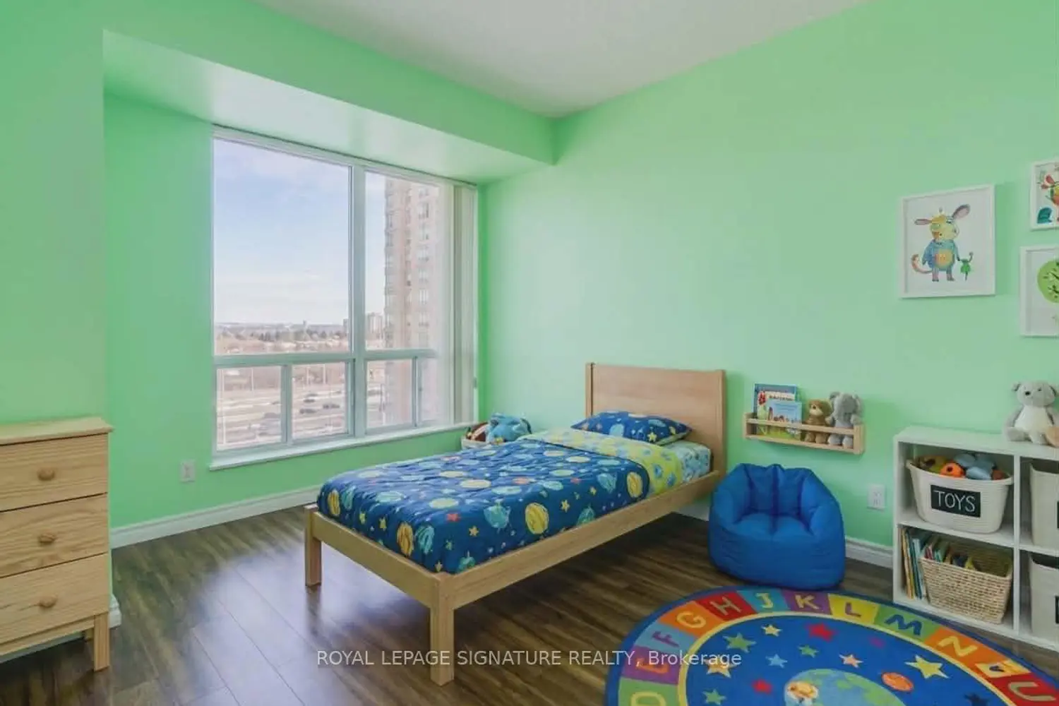 1 Lee Centre Drive 1203 photo 5