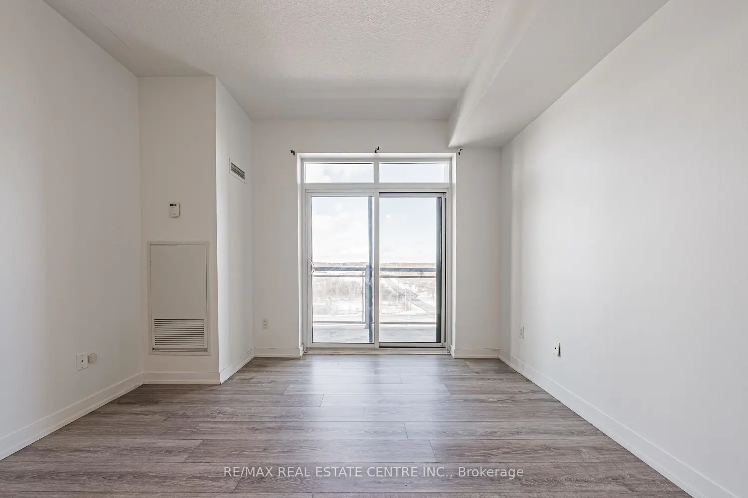 Additional image 9 of 2486 Old Bronte Road 706