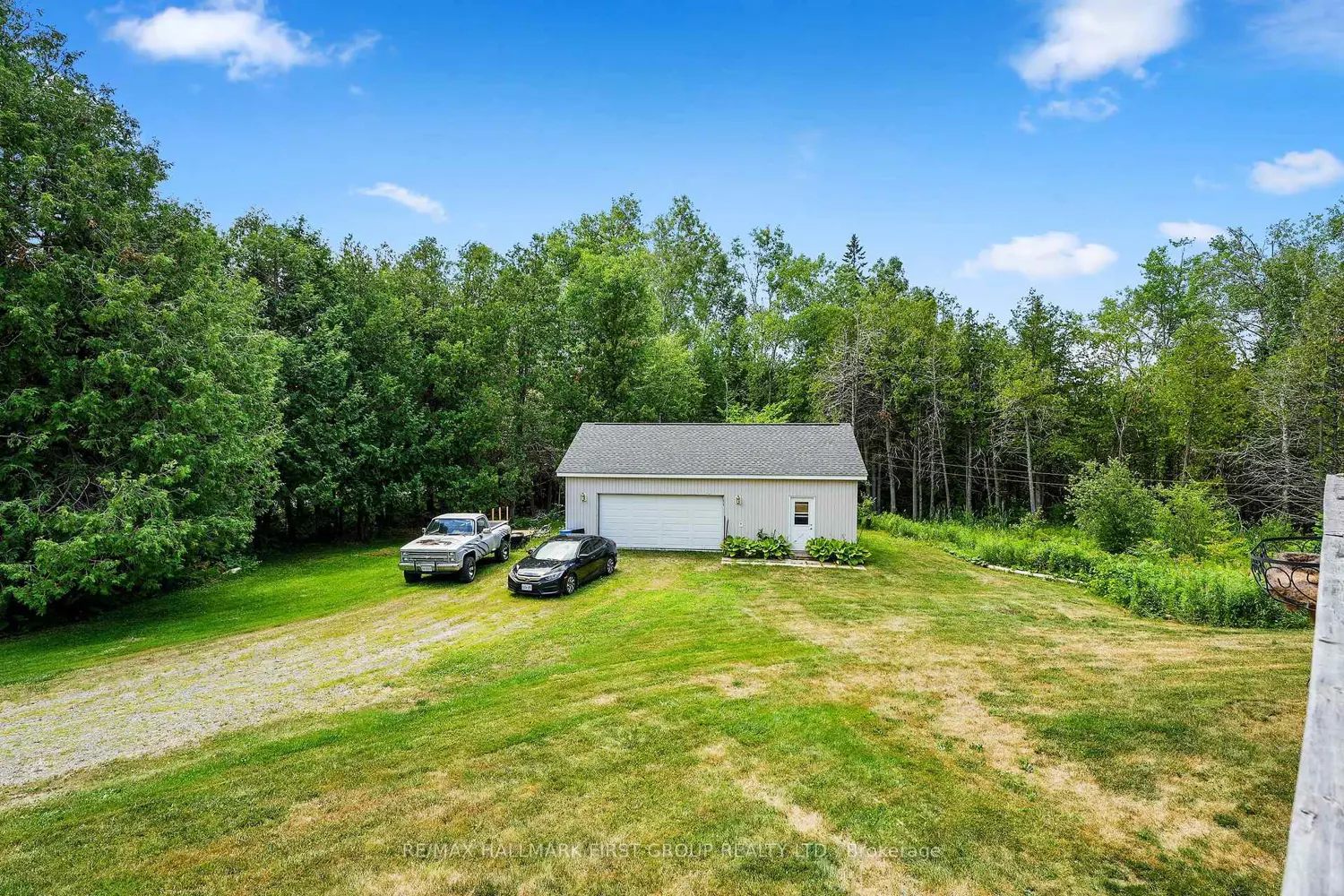 Additional image 20 of 10906 1St Line Road
