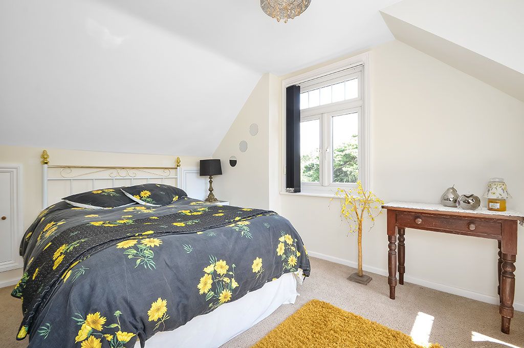 Additional image 11 of 4 bed detached house for saleHayling Island, Hampshire PO11