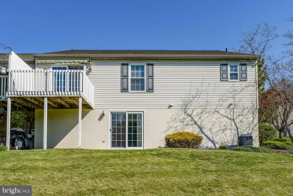 Additional image 33 of 12 Pebble Creek Drive, Lititz, PA 17543