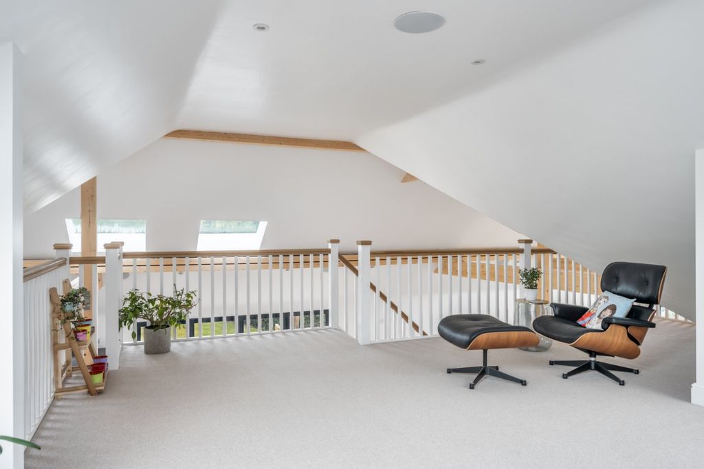 Additional image 11 of 5 bed detached house for saleCourts Hill Road, Haslemere, Surrey GU27