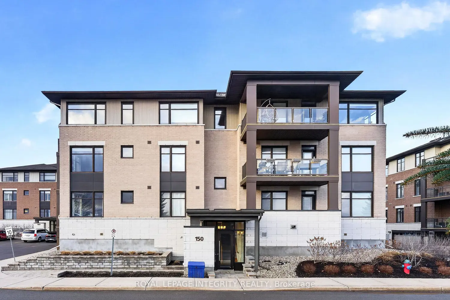 150 Guelph Private 101