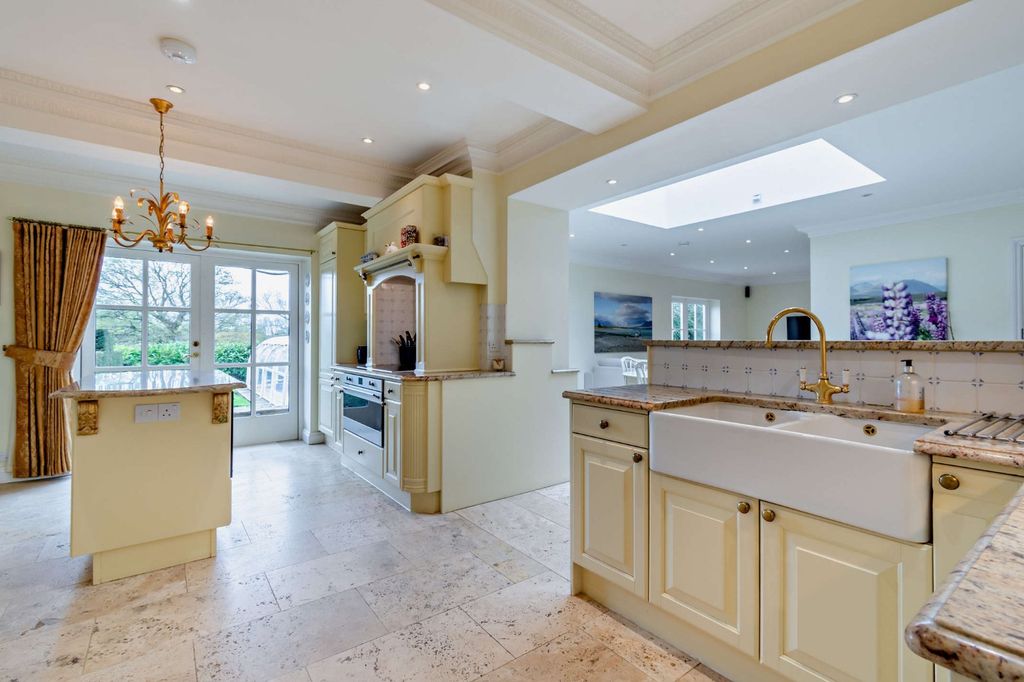 Additional image 4 of 5 bed detached house for saleTower Hill, Horsham, West Sussex RH13