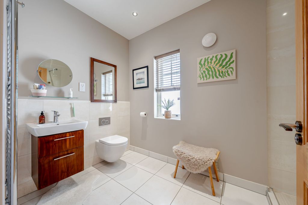 Additional image 49 of 5 bed detached house for saleSussex Avenue, Harrogate HG1