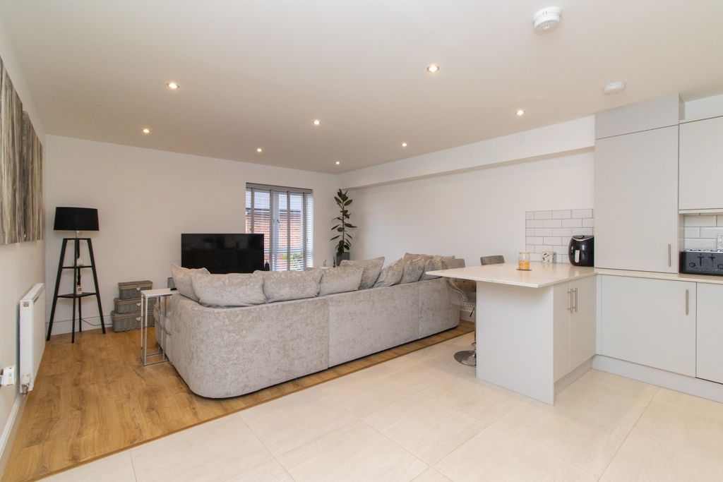 Additional image 2 of 2 bed flat for saleSteel Close, Herne Bay CT6