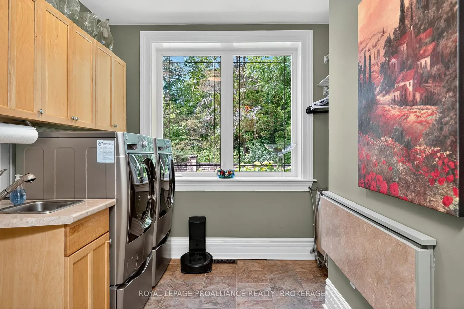 Additional image 7 of 147 1000 Island Parkway