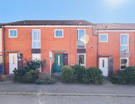 High Leaze Road, Patchway BS34