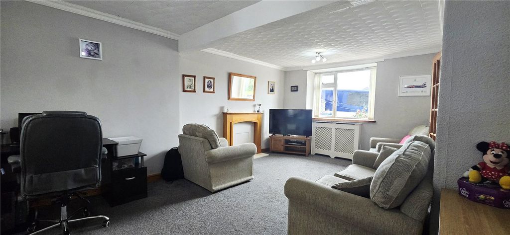 Additional image 2 of 6 bed terraced house for salePorthyfelin, Holyhead, Isle Of Anglesey LL65