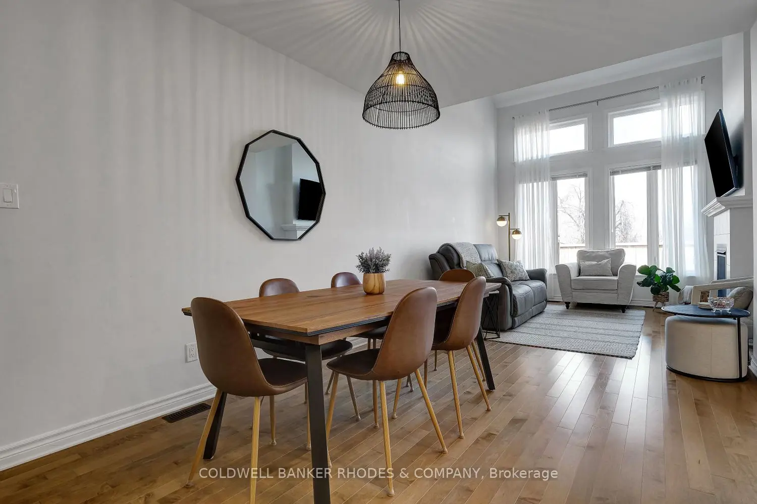 862 Chipping Circle photo 4