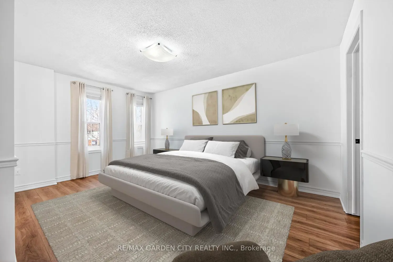 25 Walker Court photo 5