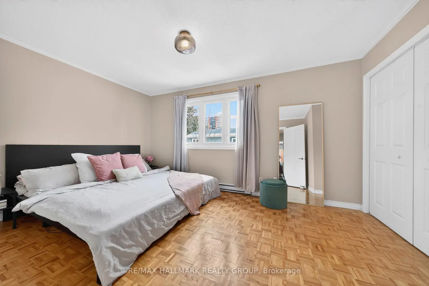 Additional image 10 of 740 Morin Street 8