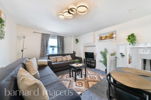 Blenheim Grove, London SE15
