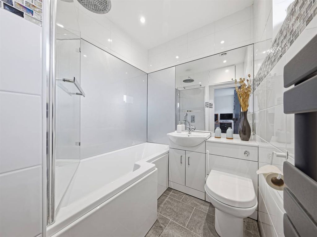 Additional image 27 of 4 bed detached house for saleHarcourt Drive, Herne Bay CT6