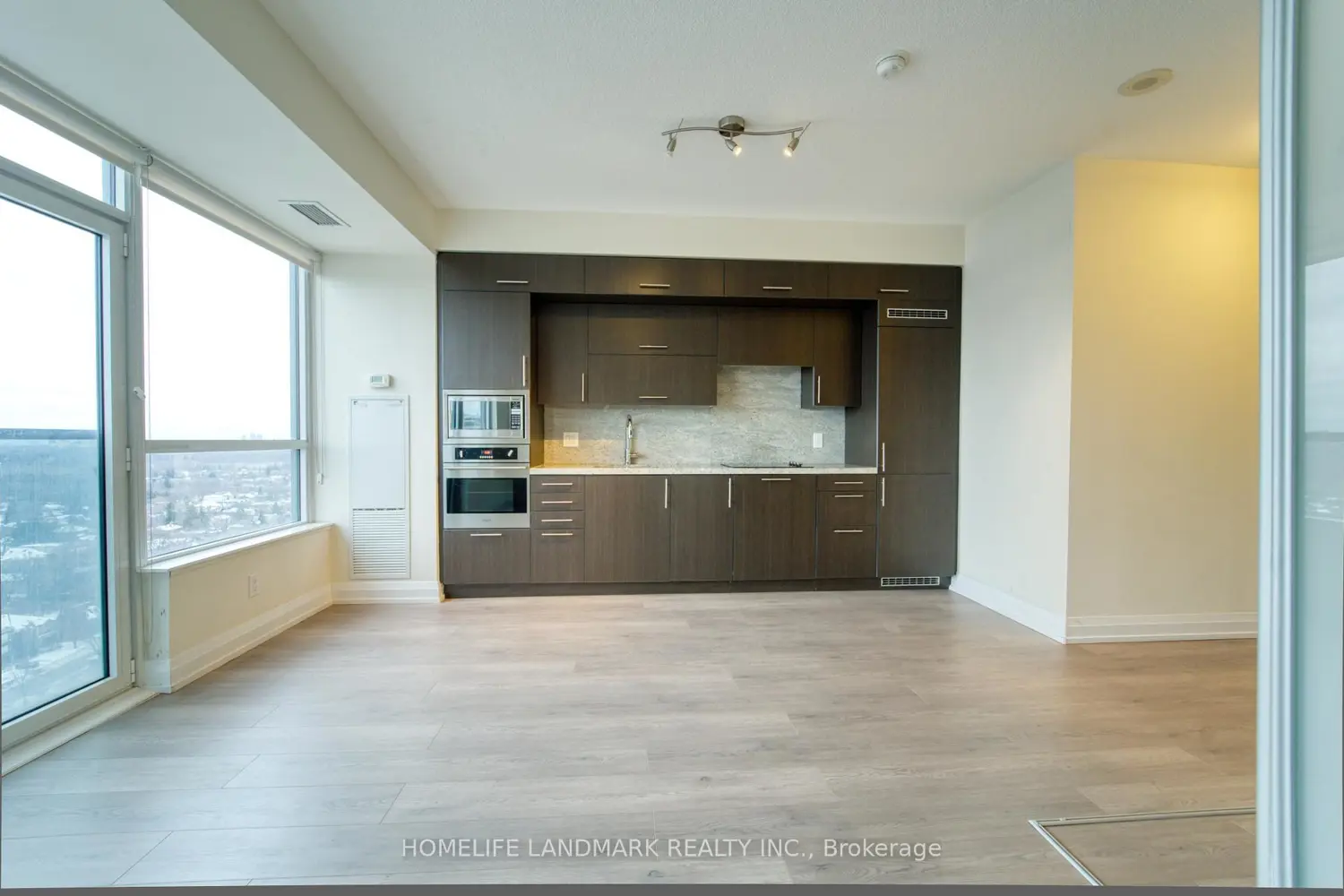 Additional image 7 of 2 Anndale Drive 2009