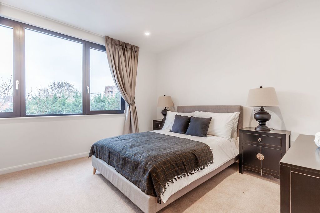 Additional image 5 of 3 bed flat for saleCarnegie House, Harrow On The Hill, Harrow HA1