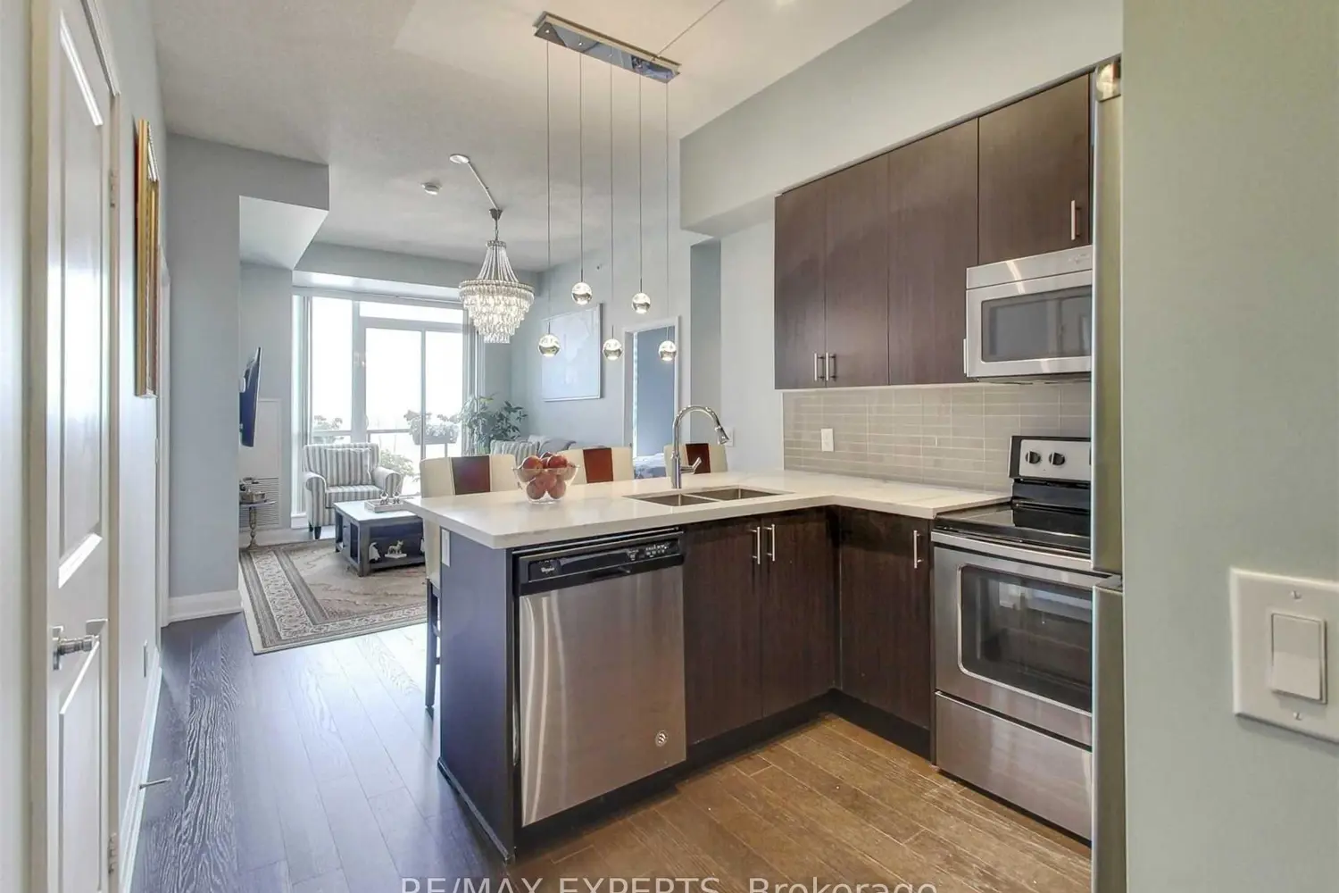 Additional image 14 of 9582 Markham Road 1607