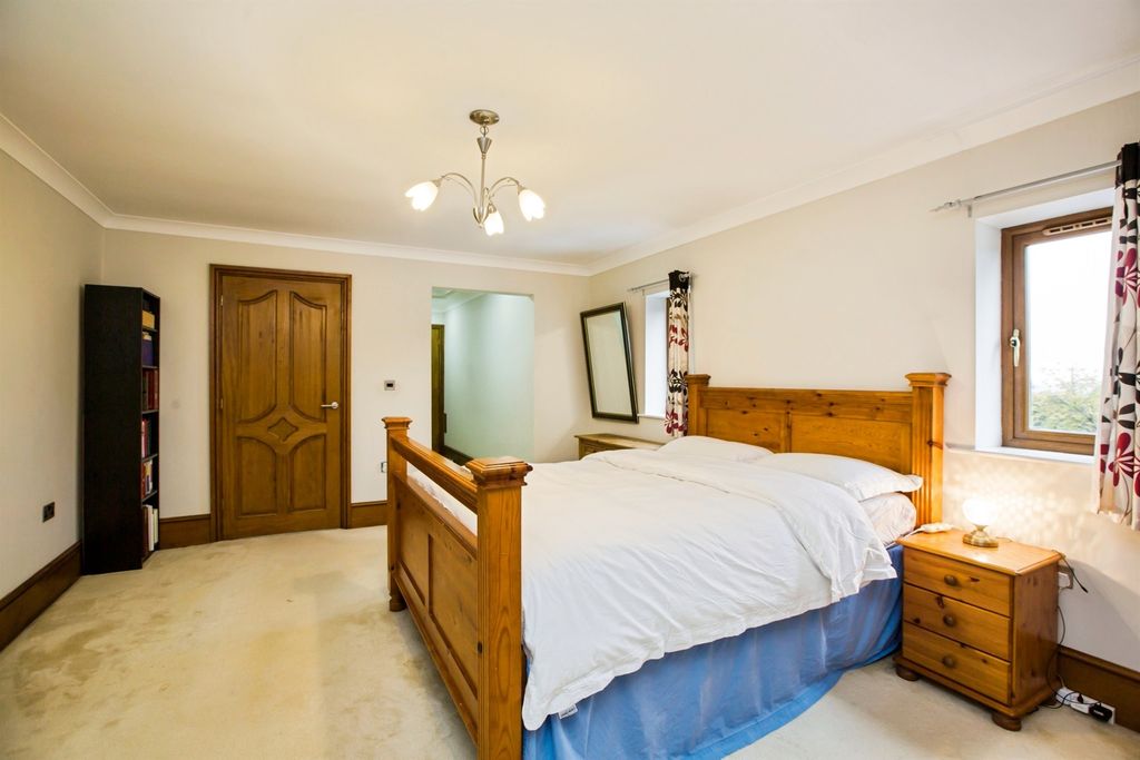 Additional image 10 of 4 bed detached house for saleLe Mar View, Southowram, Halifax HX3