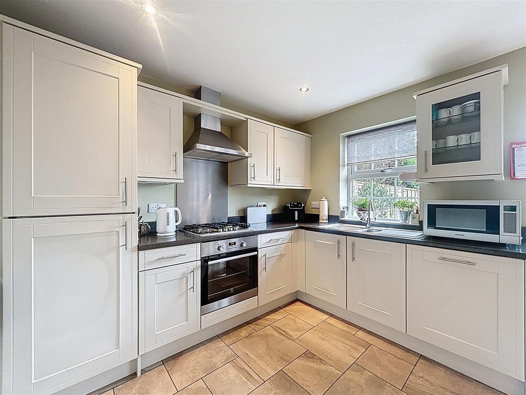 Additional image 4 of 3 bed property for saleHigh Bow, Hornsea HU18