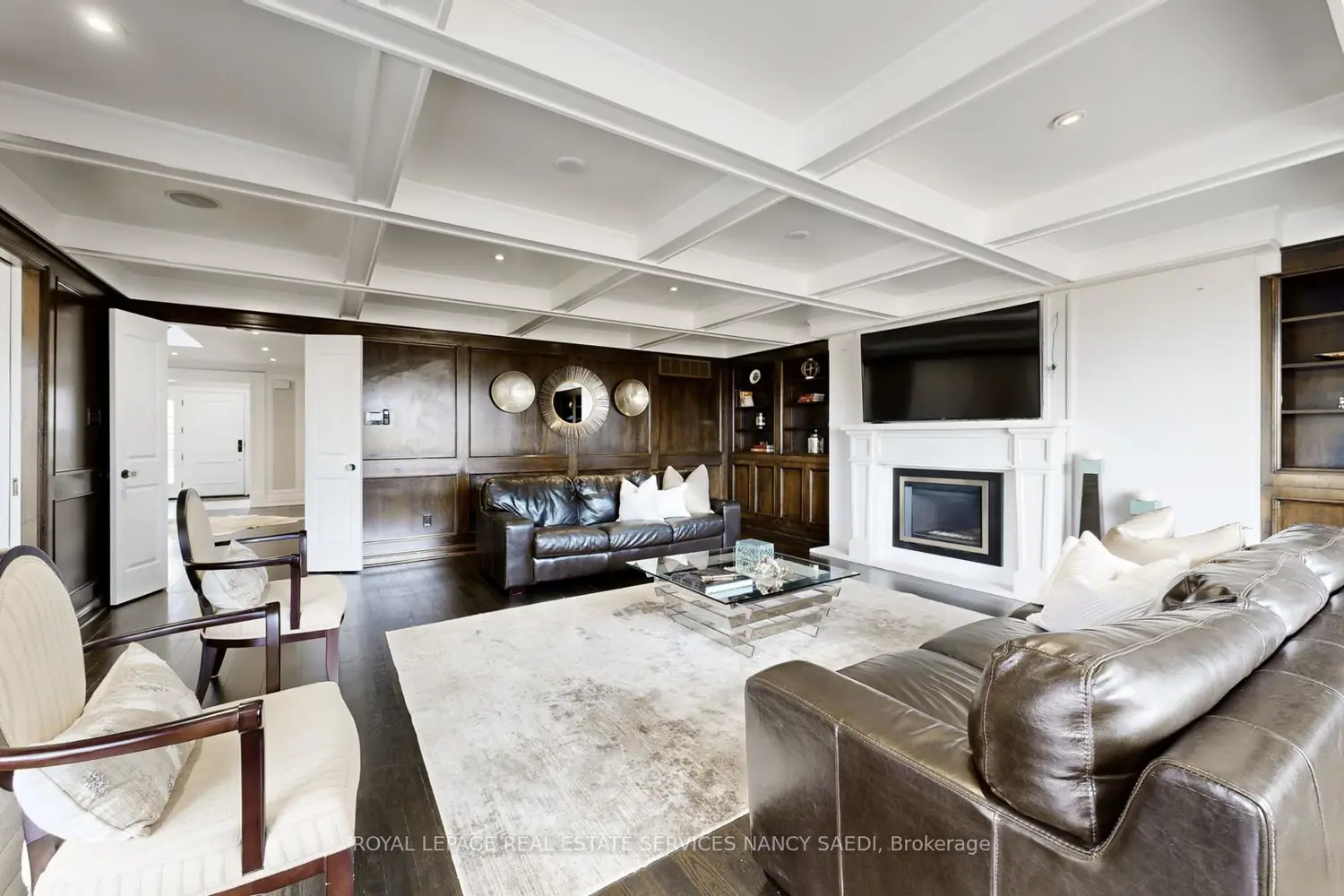 6 Penwood Crescent photo 3