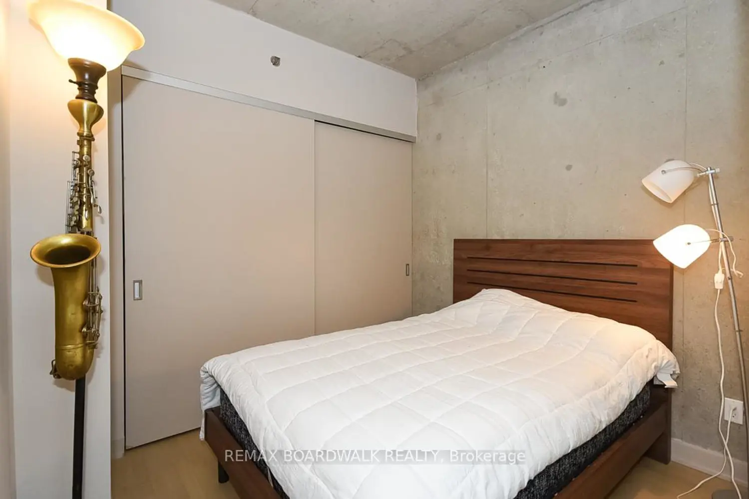 Additional image 7 of 203 Catherine Street 1709