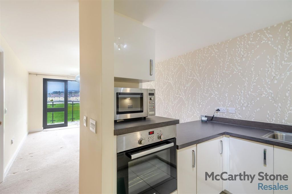 Additional image 40 of 1 bed flat for saleThe Wickets, Kirkgate, Settle BD24