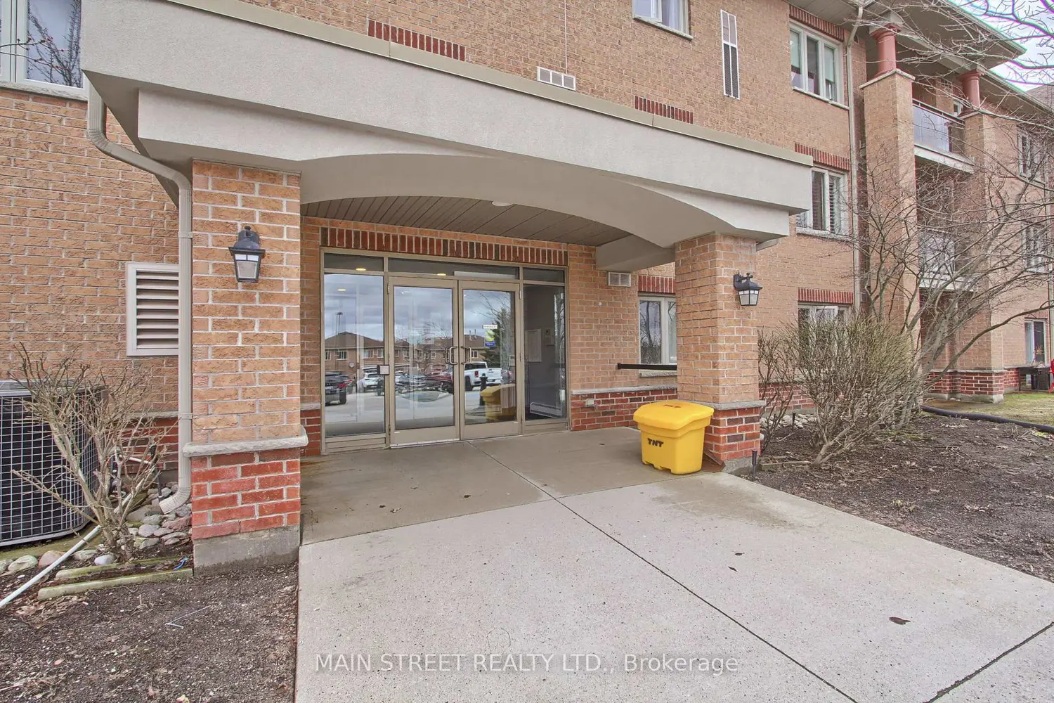 Additional image 3 of 500 Mapleview Drive 305