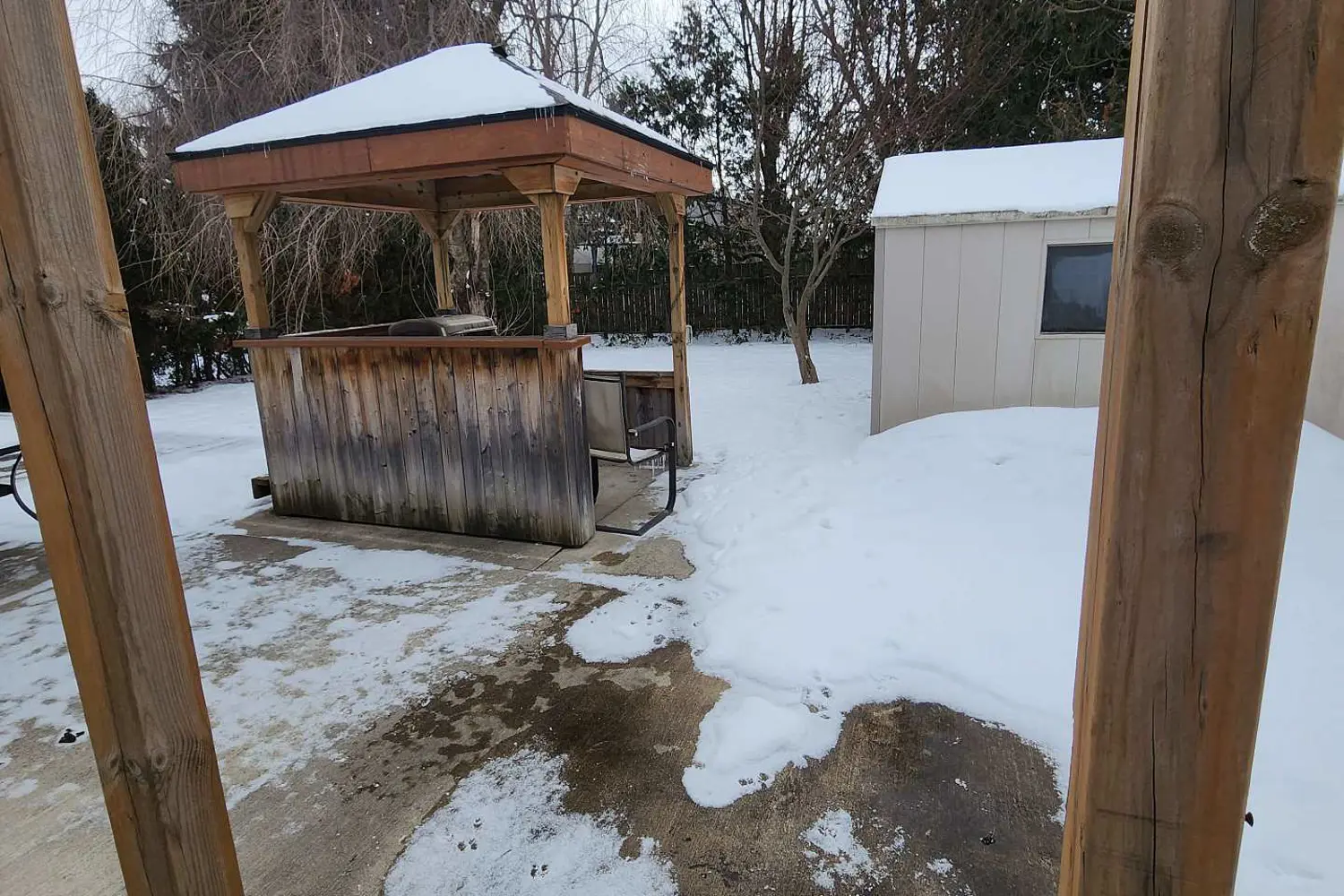 221 Admiral Drive photo 5