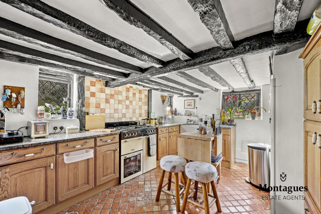 Additional image 10 of 3 bed detached house for saleParndon Wood Road, Harlow CM19
