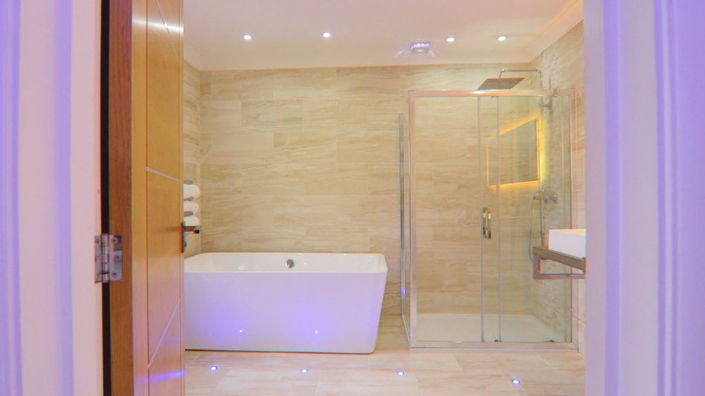 Additional image 15 of 4 bed detached house for saleAyloffs Walk, Emerson Park RM11