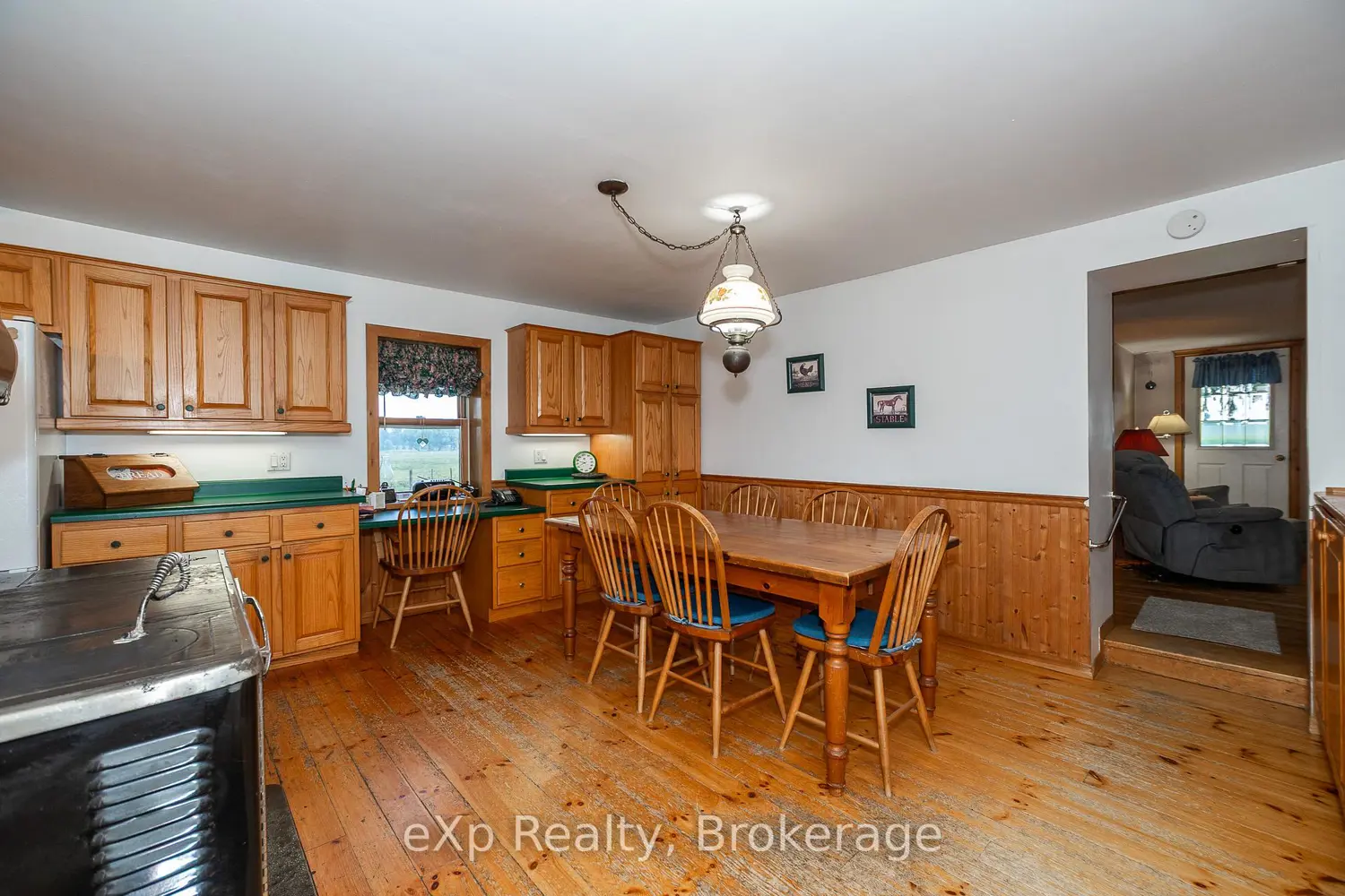 116826 Grey Road 3 photo 4