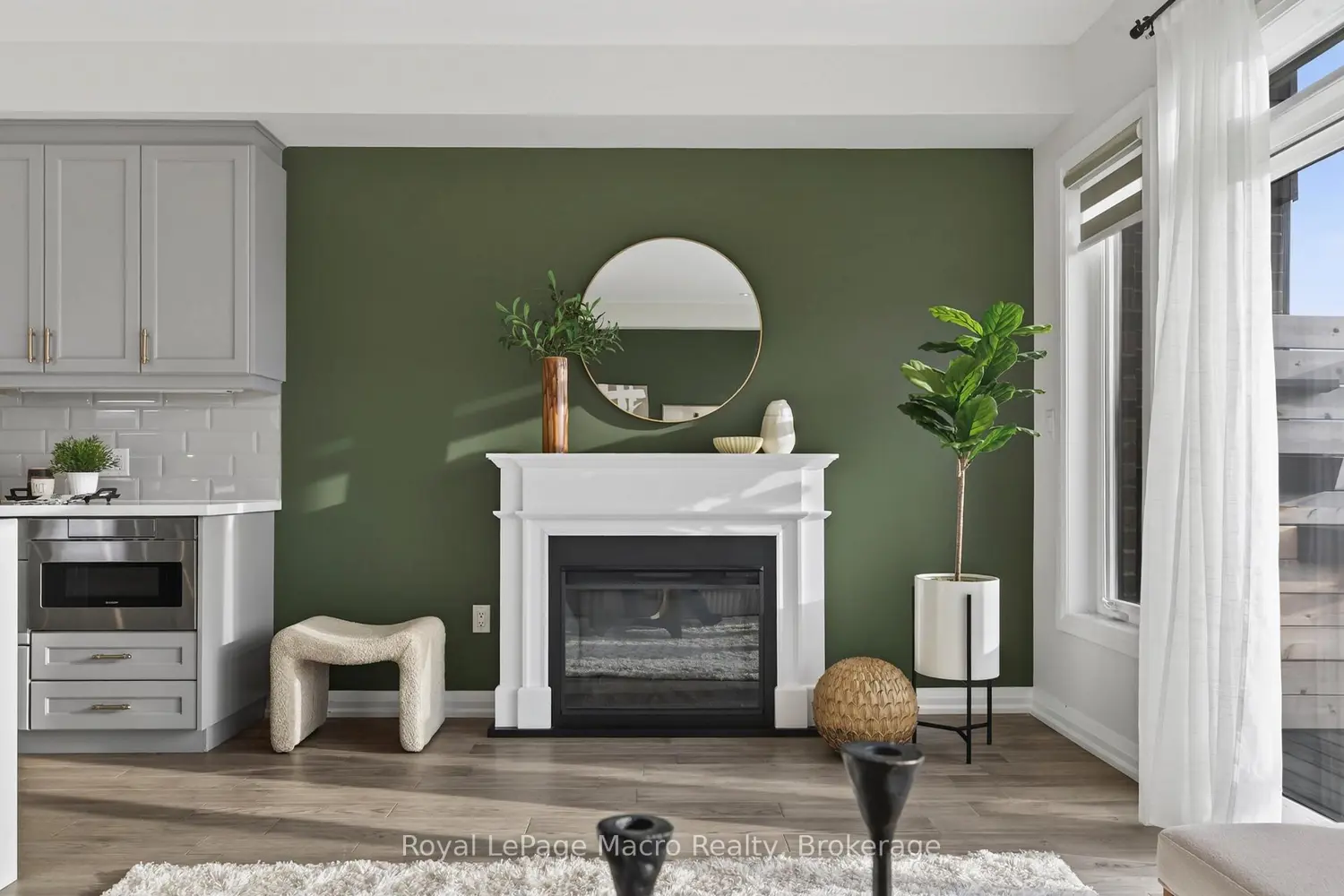 Additional image 7 of 35 Midhurst Heights #1